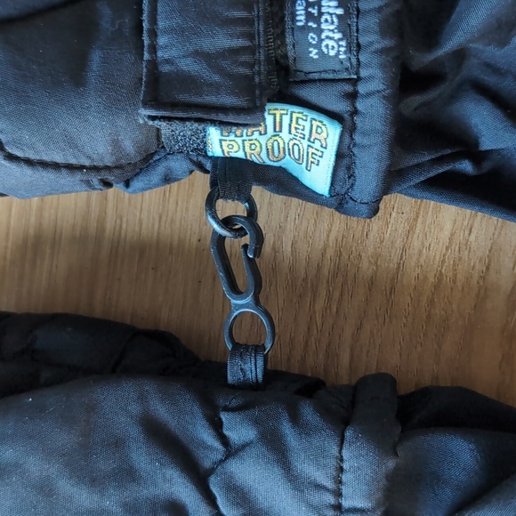 Kids' Black Mittens with sleeve - Picture 8 of 8